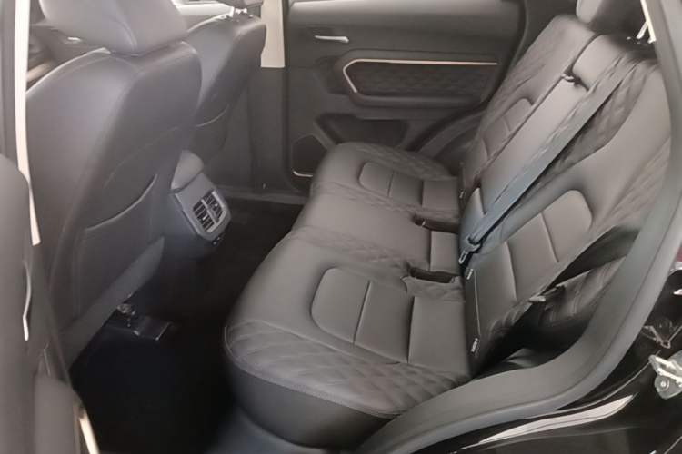 Used Haval H6 2020 1.5 GDIT Automatic Platinum Champion Edition Left Rear Seat