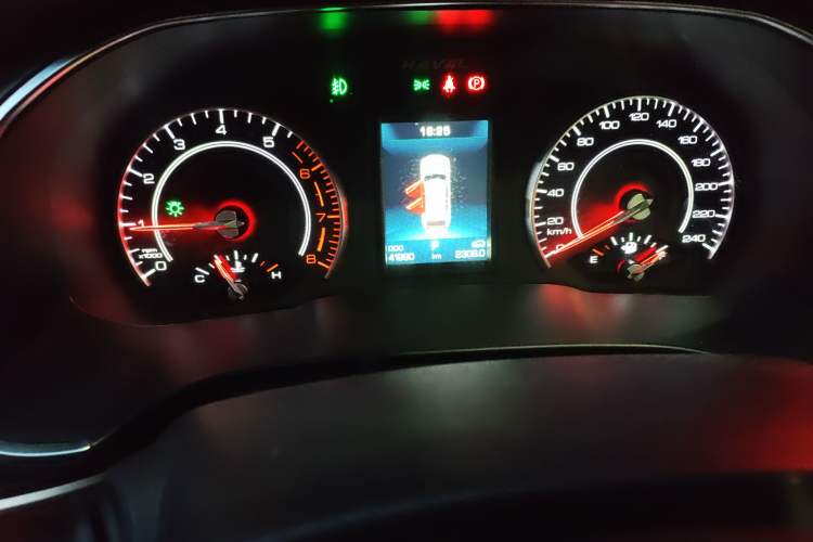 Used Haval H6 2020 1.5 GDIT Automatic Platinum Urban Edition Odometer Close Up