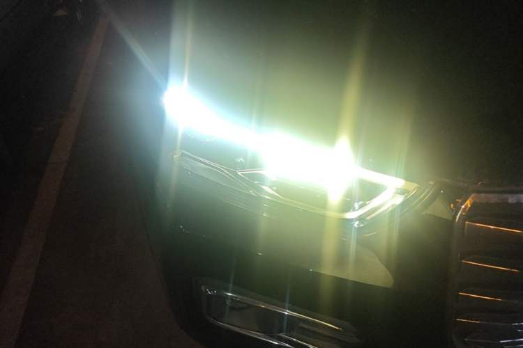 Used Haval H6 2020 1.5 GDIT Automatic Platinum Urban Edition Right Front Headlight
