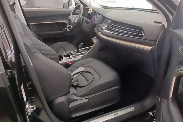Used Haval H6 2020 1.5 GDIT Automatic Platinum Champion Edition Right Front Seat