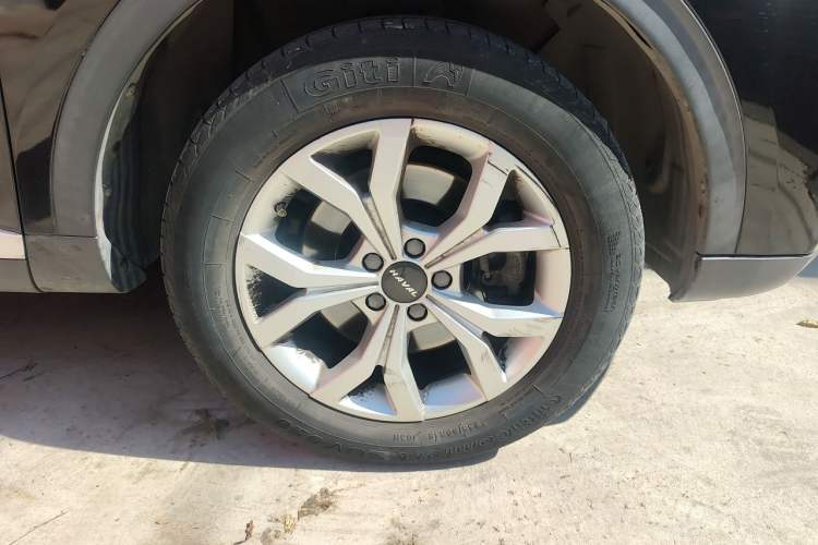 Used Haval H6 2020 1.5 GDIT Automatic Platinum Urban Edition Right Front Wheel Hub