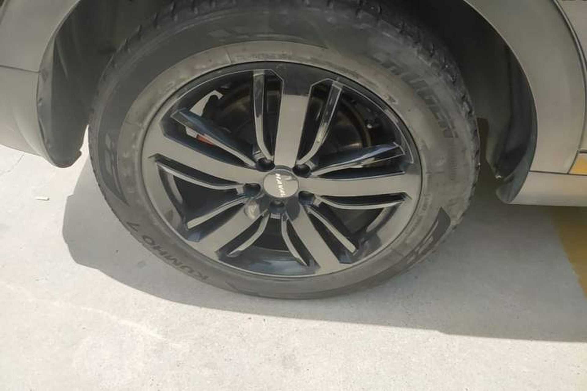 Used Haval H6 2020 2.0 GDIT Automatic GT Champion Edition Right Rear Wheel Hub