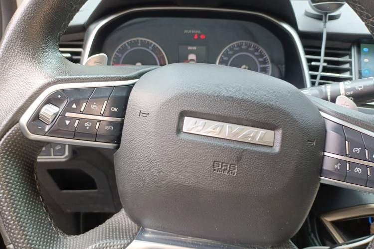 Used Haval H6 2020 1.5 GDIT Automatic Platinum Champion Edition Steering Wheel