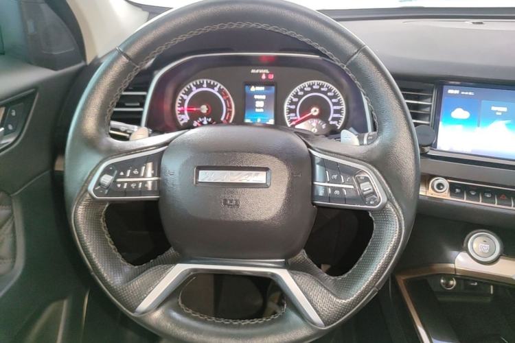Used Haval H6 2020 2.0 GDIT Automatic Platinum Champion Edition Steering Wheel