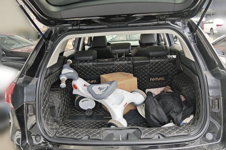 Used Haval H6 2020 1.5 GDIT Automatic Platinum Urban Edition Trunk
