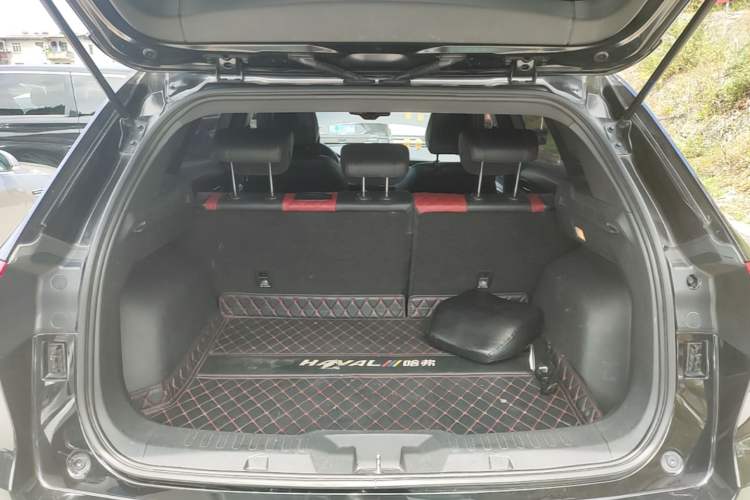 Used Haval H6 2020 2.0 GDIT Automatic GT Champion Edition Trunk