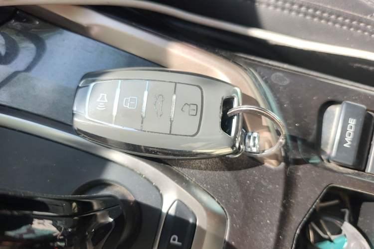 Used Haval H6 2020 1.5 GDIT Automatic Platinum Urban Edition Vehicle Key