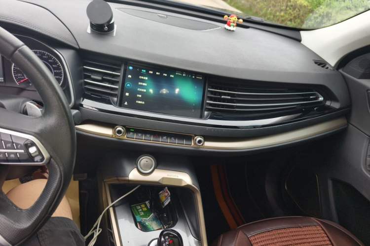 Used Haval H6 2020 1.5 GDIT Automatic Platinum Champion Edition Audio And AC Panel