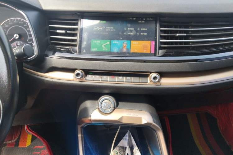 Used Haval H6 2020 1.5 GDIT Automatic Platinum Champion Edition Audio And AC Panel