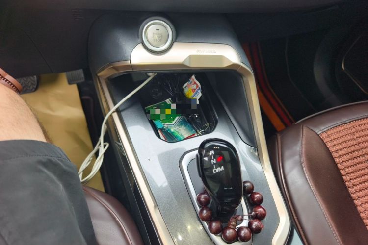 Used Haval H6 2020 1.5 GDIT Automatic Platinum Champion Edition Gear Lever