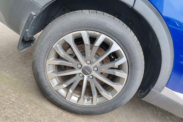 Used Haval H6 2020 1.5 GDIT Automatic Platinum Champion Edition Right Rear Wheel Hub