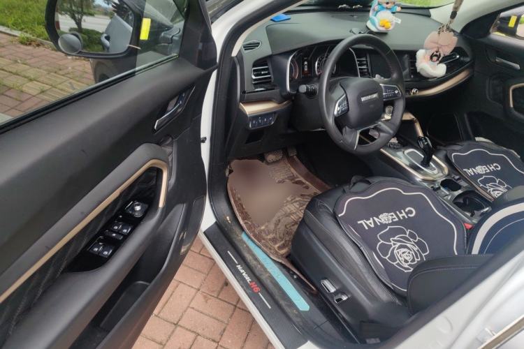 Used Haval H6 2020 2.0 GDIT Automatic Platinum Champion Edition Driver Seat