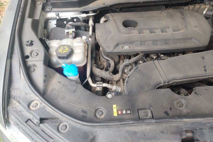 Used Haval H6 2020 2.0 GDIT Automatic Platinum Champion Edition Engine Bay Right