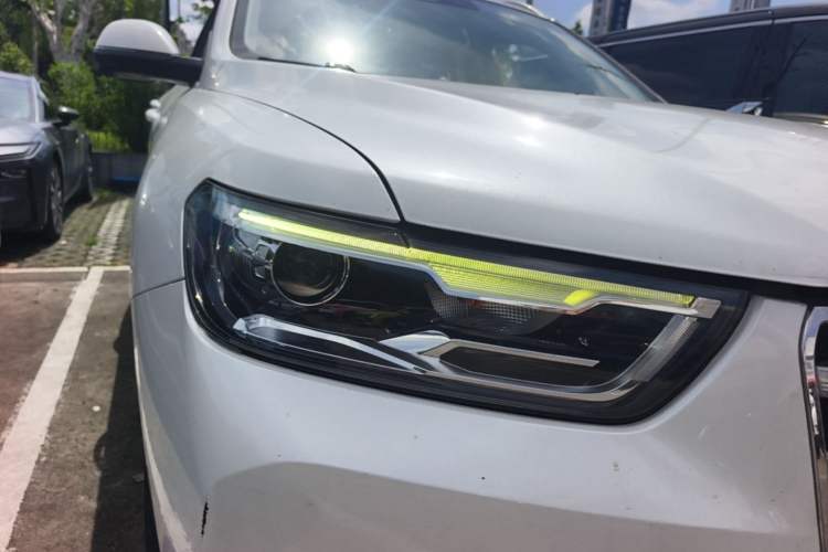 Used Haval H6 2020 1.5 GDIT Automatic Platinum Luxury Edition Right Front Headlight