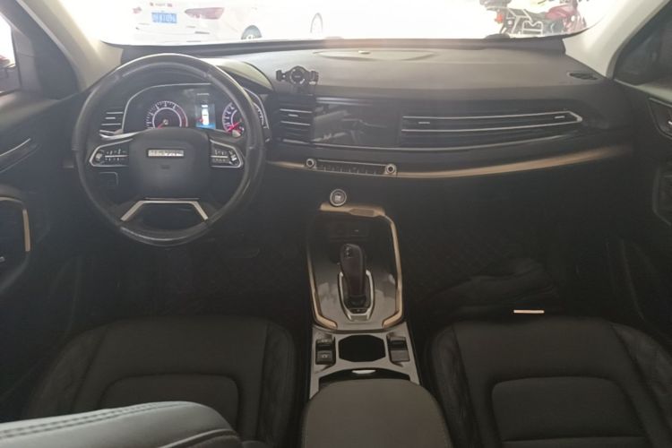 Used Haval H6 2020 1.5 GDIT Automatic Platinum Champion Edition Center Console