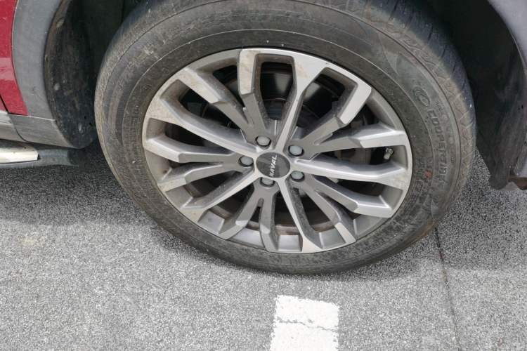 Used Haval H6 2020 1.5 GDIT Automatic Platinum Champion Edition Right Front Wheel Hub
