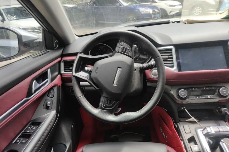 Used Haval H6 2020 1.5 GDIT Automatic Platinum Champion Edition Steering Wheel