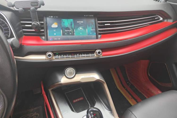 Used Haval H6 2020 2.0 GDIT Automatic Platinum Champion Edition Audio And AC Panel