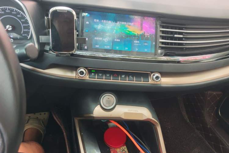 Used Haval H6 2020 1.5 GDIT Automatic Platinum Champion Edition Audio And AC Panel