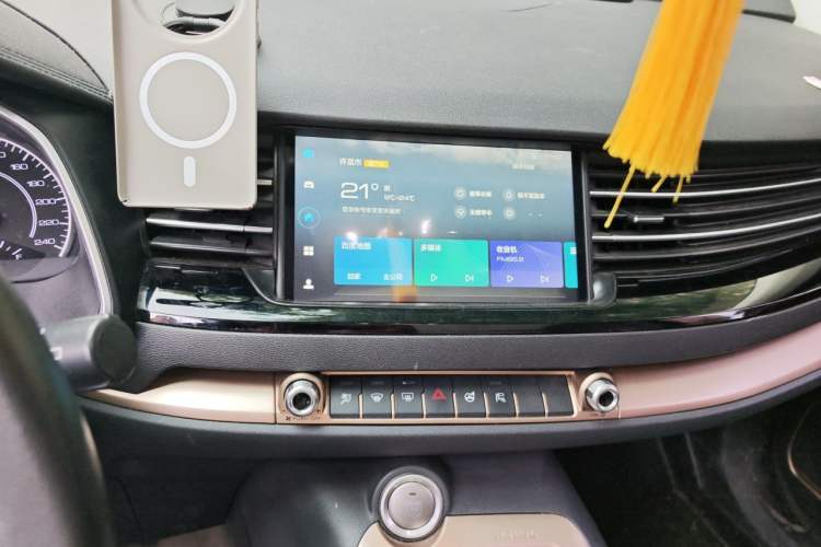 Used Haval H6 2020 1.5 GDIT Automatic Platinum Champion Edition Audio And AC Panel