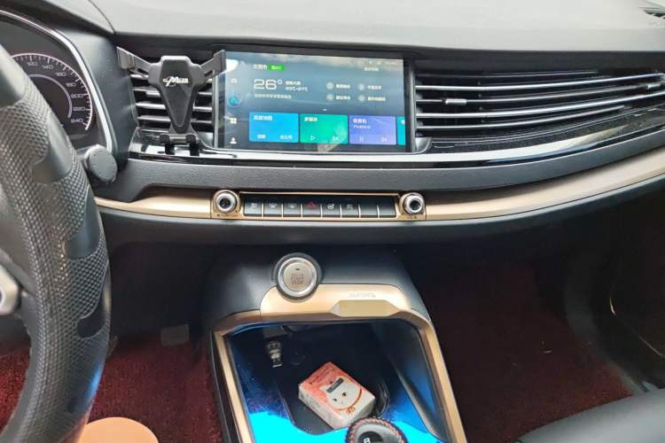 Used Haval H6 2020 1.5 GDIT Automatic Platinum Champion Edition Audio And AC Panel