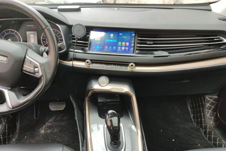 Used Haval H6 2020 1.5 GDIT Automatic Platinum Champion Edition Audio And AC Panel