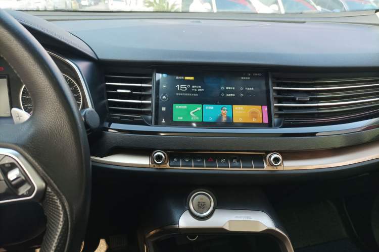 Used Haval H6 2020 1.5 GDIT Automatic Platinum Champion Edition Audio And AC Panel