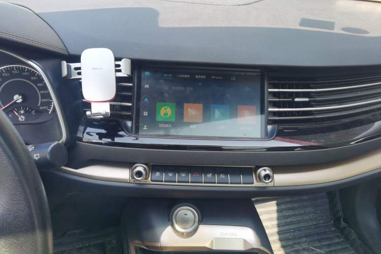 Used Haval H6 2020 1.5 GDIT Automatic Platinum Champion Edition Audio And AC Panel