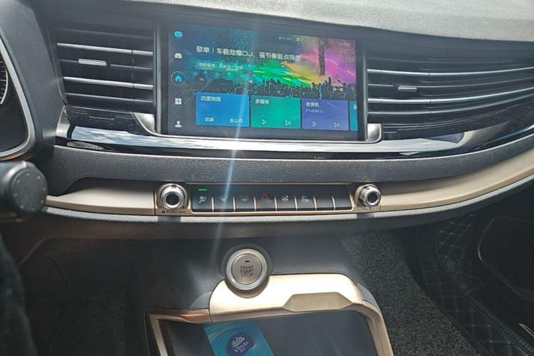 Used Haval H6 2020 1.5 GDIT Automatic Platinum Champion Edition Audio And AC Panel