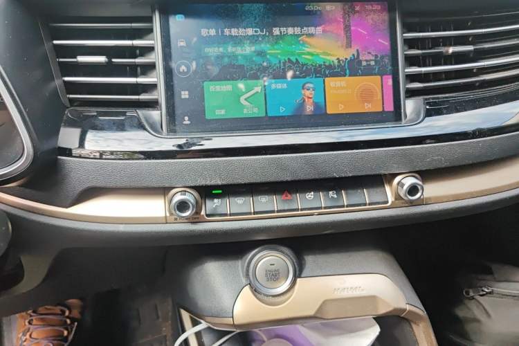 Used Haval H6 2020 1.5 GDIT Automatic Platinum Champion Edition Audio And AC Panel