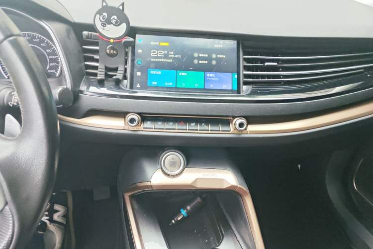Used Haval H6 2020 1.5 GDIT Automatic Platinum Champion Edition Audio And AC Panel