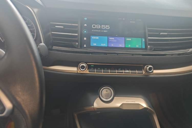 Used Haval H6 2020 1.5 GDIT Automatic Platinum Champion Edition Audio And AC Panel