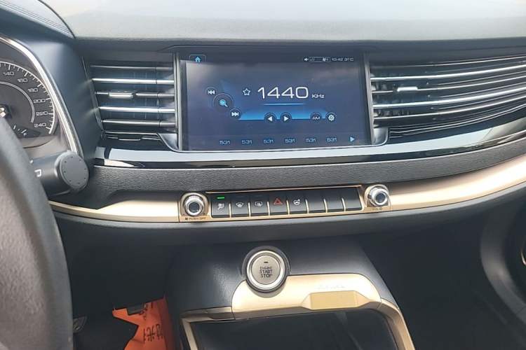 Used Haval H6 2020 1.5 GDIT Automatic Platinum Urban Edition Audio And AC Panel