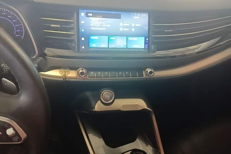 Used Haval H6 2020 1.5 GDIT Automatic Platinum Champion Edition Audio And AC Panel
