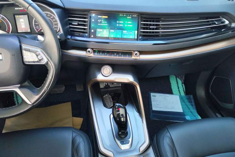 Used Haval H6 2020 1.5 GDIT Automatic Platinum Champion Edition Audio And AC Panel
