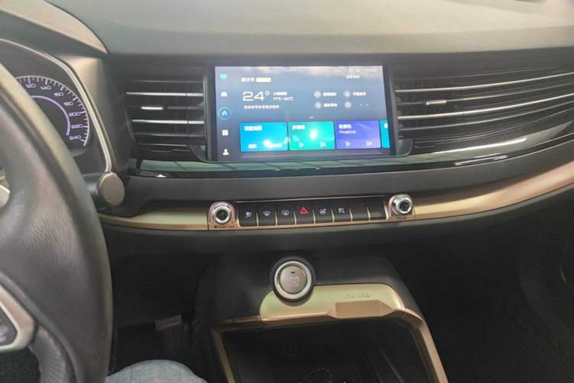 Used Haval H6 2020 1.5 GDIT Automatic Platinum Champion Edition Audio And AC Panel