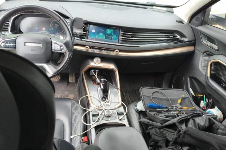 Used Haval H6 2020 2.0 GDIT Automatic Platinum Luxury Edition Audio And AC Panel