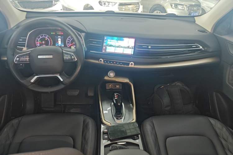 Used Haval H6 2020 1.5 GDIT Automatic Platinum Champion Edition Center Console