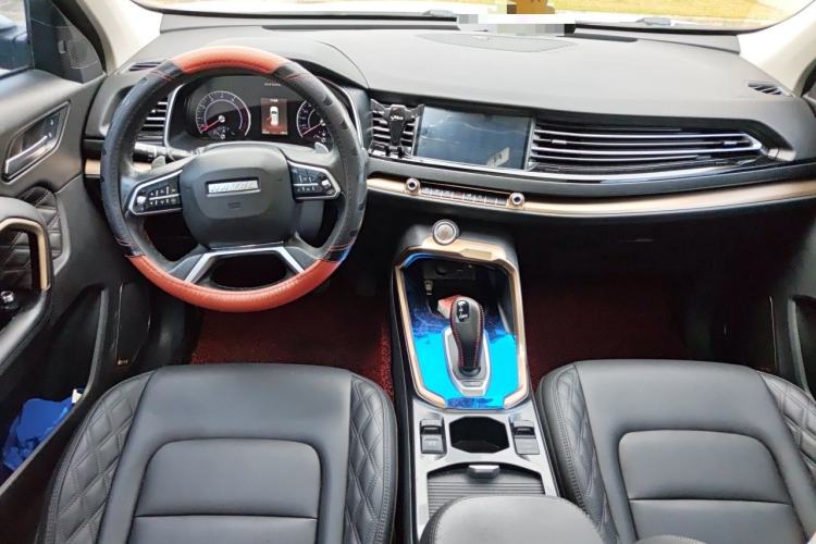 Used Haval H6 2020 1.5 GDIT Automatic Platinum Champion Edition Center Console