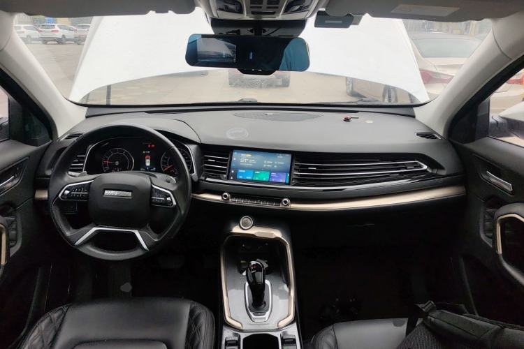 Used Haval H6 2020 1.5 GDIT Automatic Platinum Champion Edition Center Console