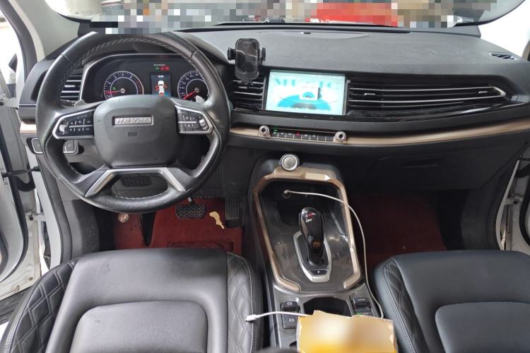 Used Haval H6 2020 1.5 GDIT Automatic Platinum Champion Edition Center Console