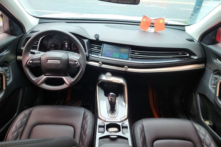Used Haval H6 2020 1.5 GDIT Automatic Platinum Urban Edition Center Console