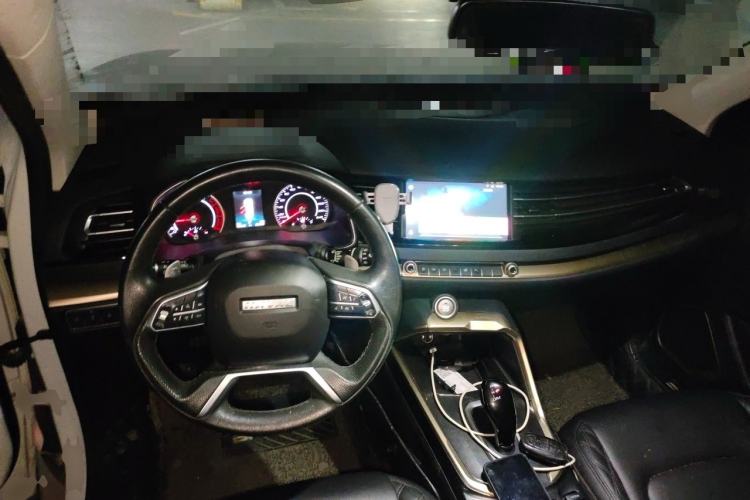 Used Haval H6 2020 1.5 GDIT Automatic Platinum Champion Edition Center Console