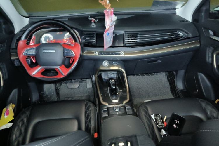 Used Haval H6 2020 1.5 GDIT Automatic Platinum Luxury Edition Center Console