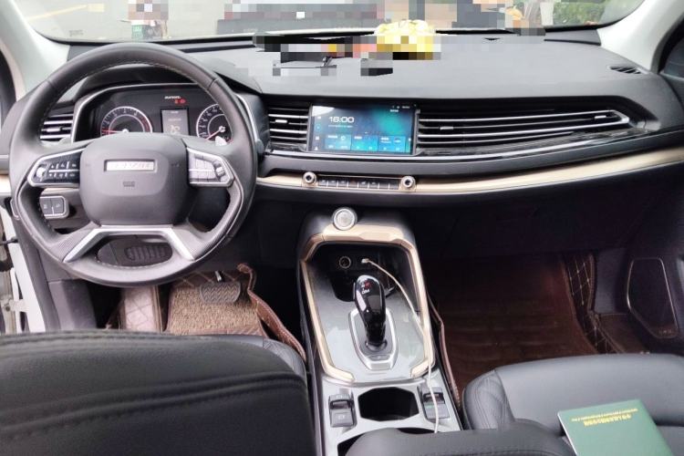 Used Haval H6 2020 1.5 GDIT Automatic Platinum Champion Edition Center Console