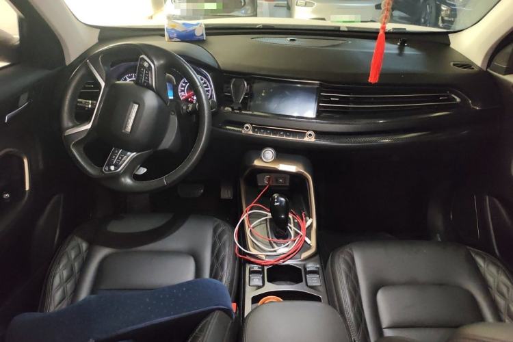 Used Haval H6 2020 1.5 GDIT Automatic Platinum Champion Edition Center Console