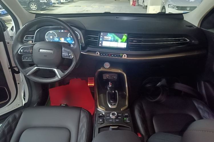 Used Haval H6 2020 1.5 GDIT Automatic Platinum Luxury Edition Center Console