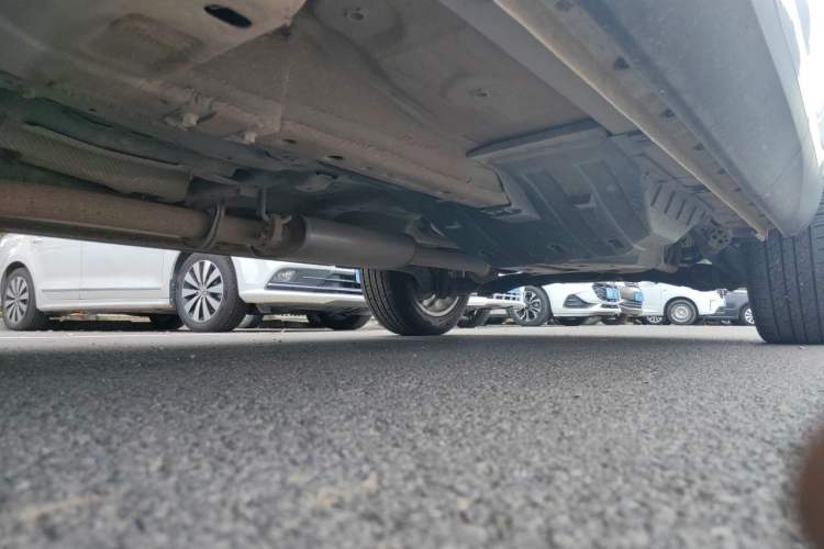 Used Haval H6 2020 1.5 GDIT Automatic Platinum Champion Edition Chassis Front Left