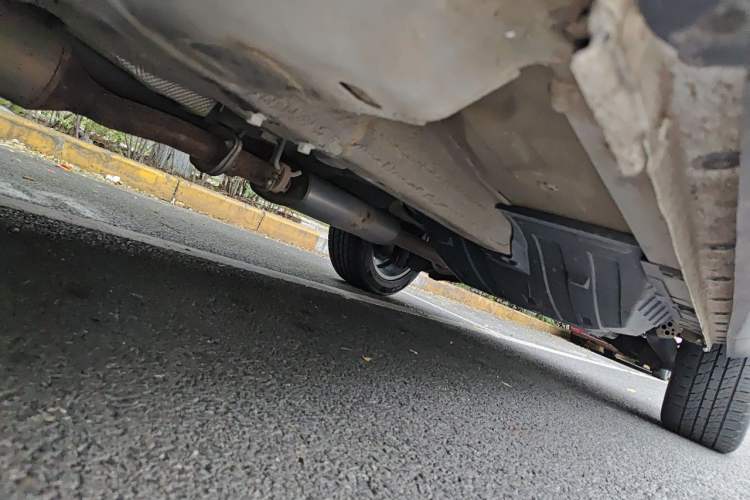 Used Haval H6 2020 1.5 GDIT Automatic Platinum Champion Edition Chassis Front Left