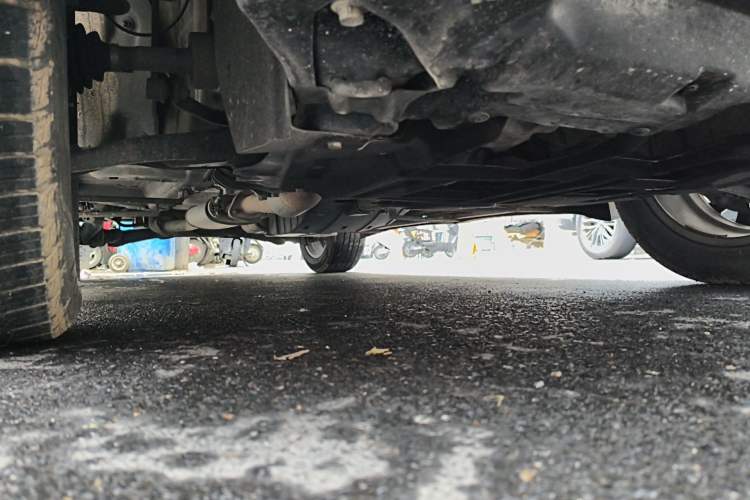 Used Haval H6 2020 1.5 GDIT Automatic Platinum Champion Edition Chassis Front Right